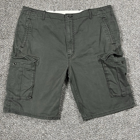 Levi's Other - Levis‎ Cargo Shorts Mens 38 Olive Green 11" Utility Outdoor Pockets Canvas